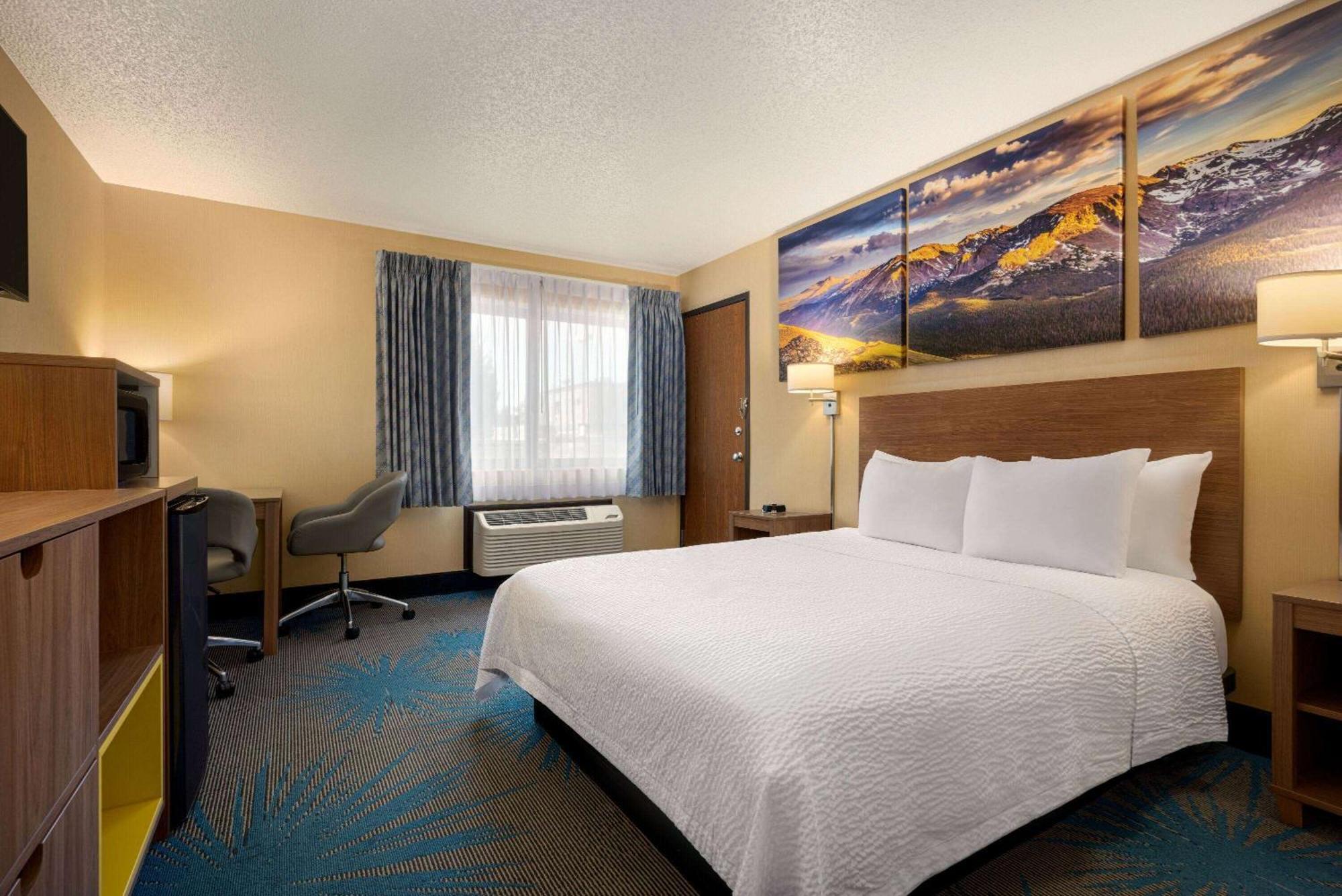 Days Inn By Wyndham Carbondale Esterno foto
