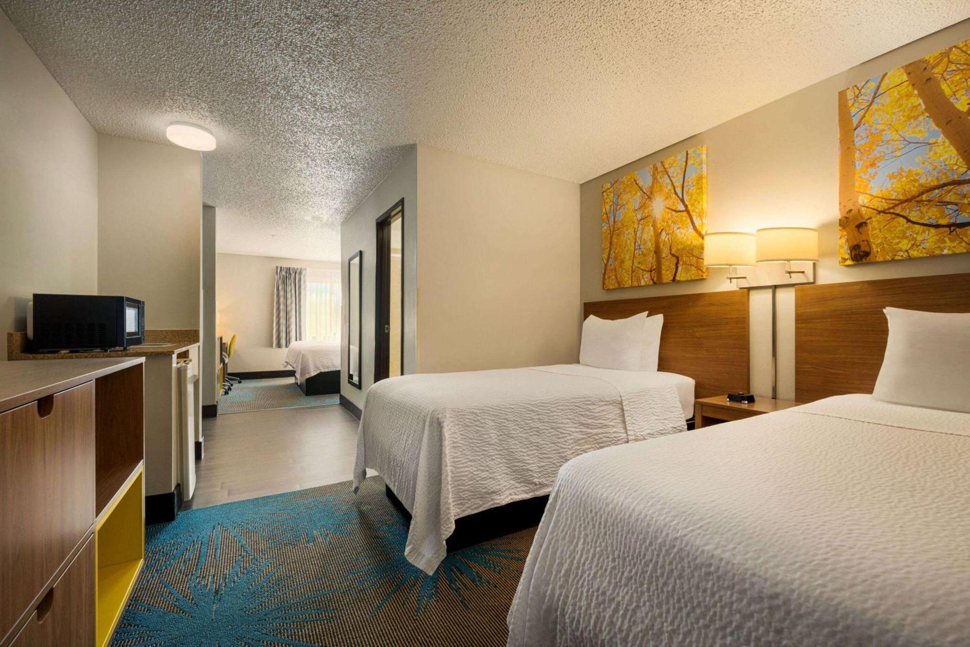 Days Inn By Wyndham Carbondale Esterno foto