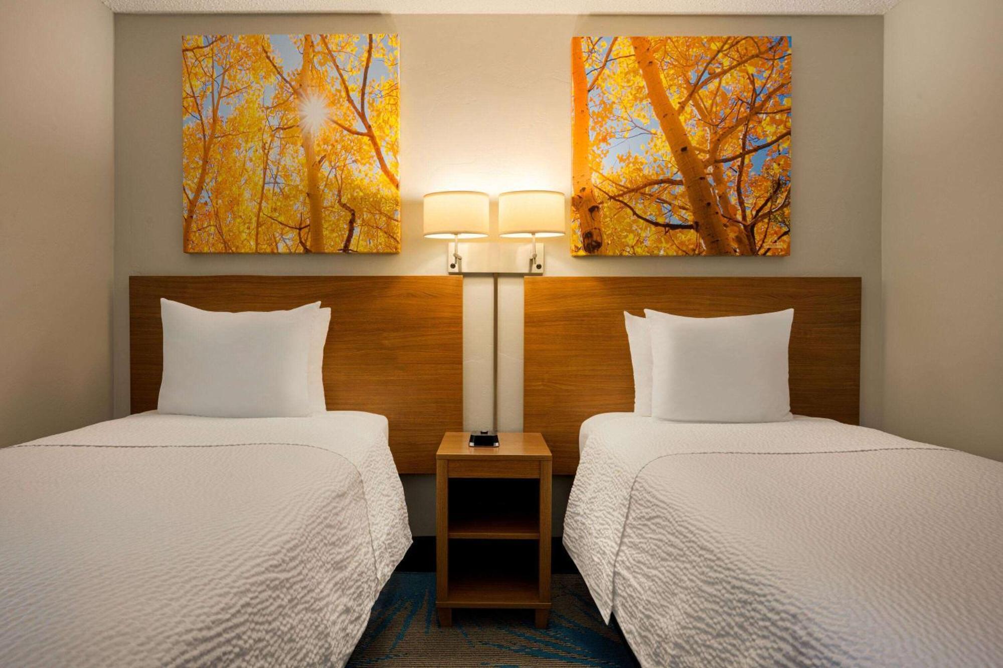Days Inn By Wyndham Carbondale Esterno foto