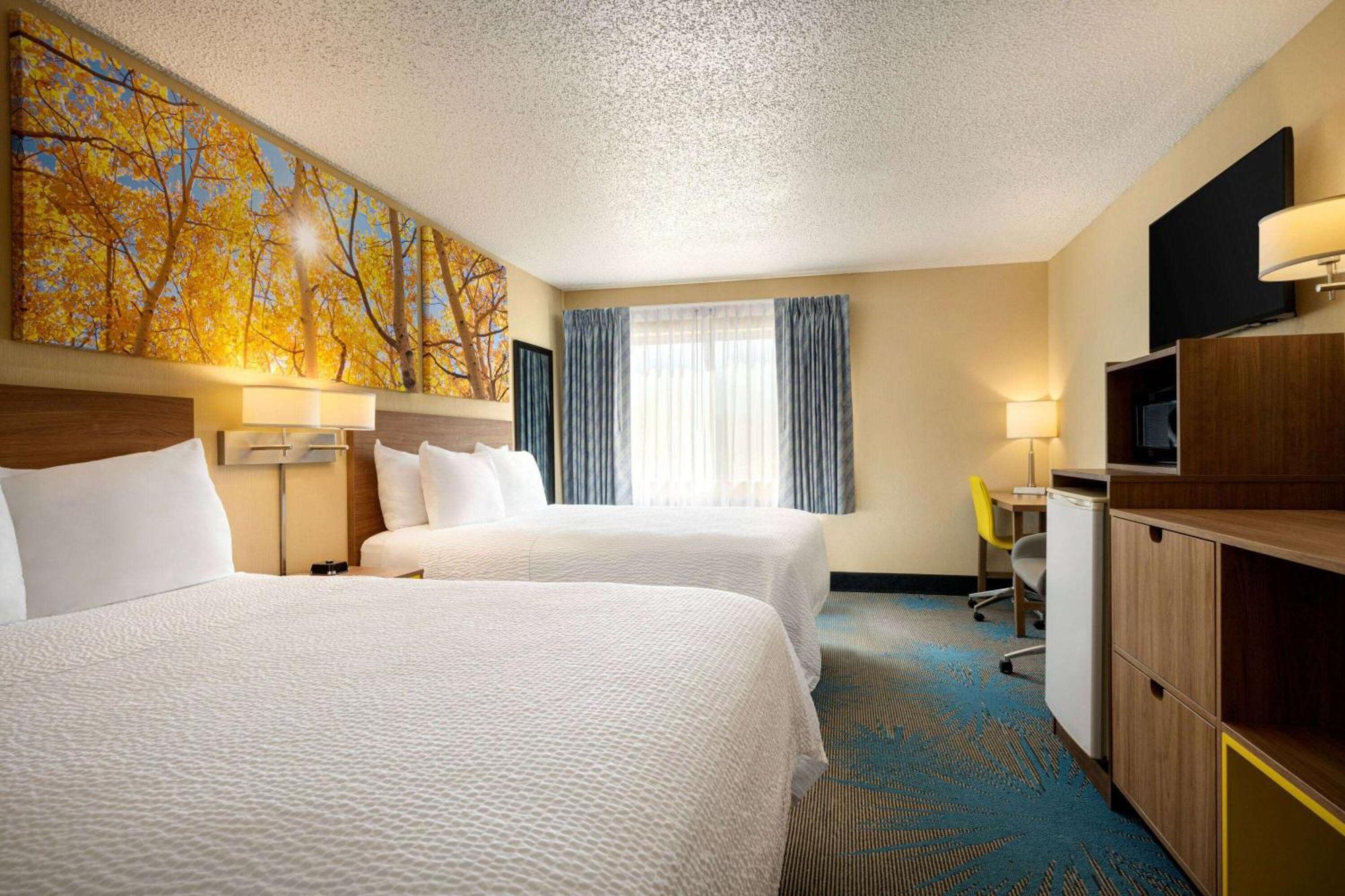Days Inn By Wyndham Carbondale Esterno foto
